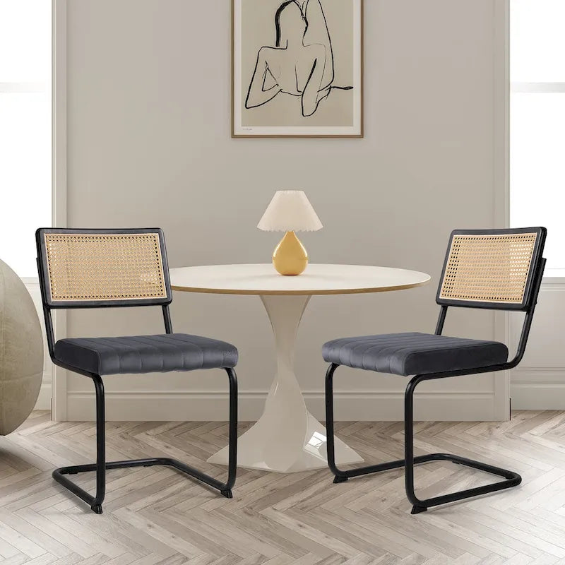 Chaises de salle à manger en rotin et velours