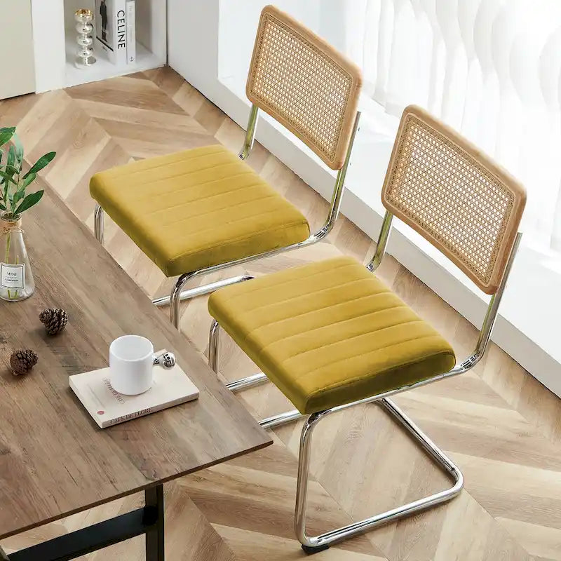 Chaises de salle à manger en rotin et velours