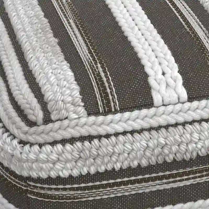 Pouf carré bohème en motif tissé à la main