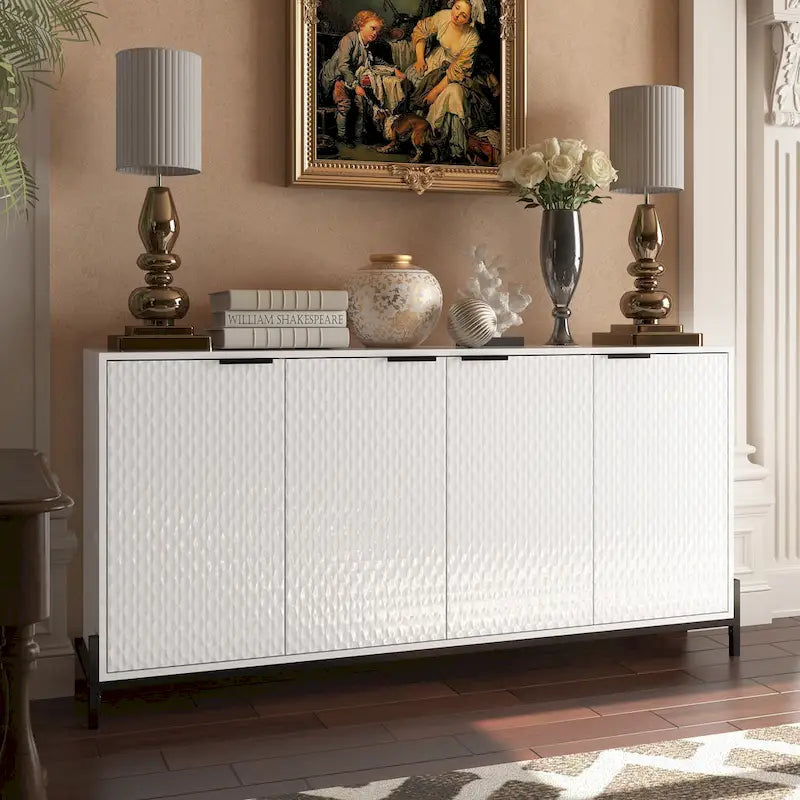 Buffets accent à 4 portes avec finition brillante