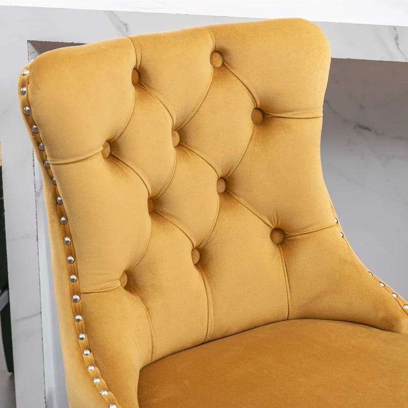 Tabourets de bar en velours avec capitonnage et pieds en bois