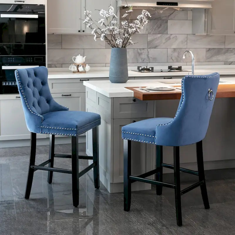 Tabourets de bar en velours avec capitonnage et pieds en bois