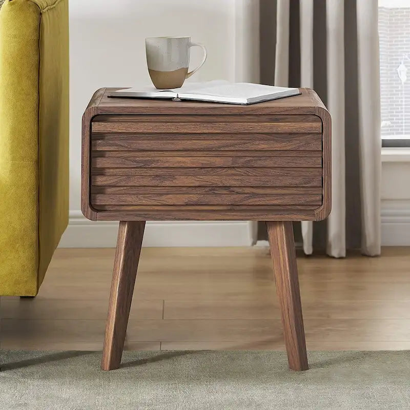 Table de chevet