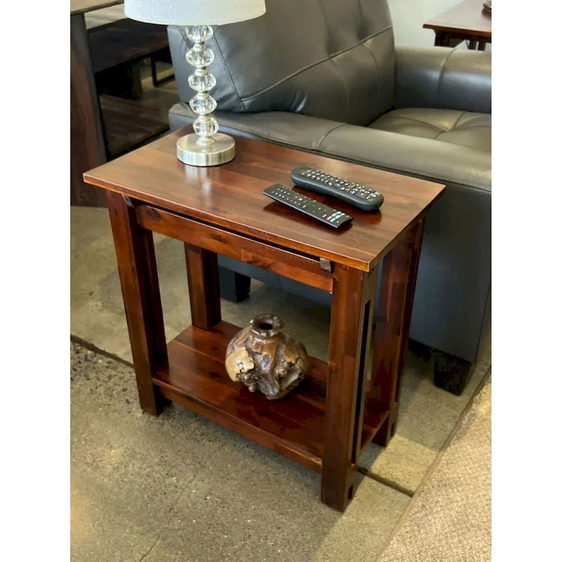Table inclinable architecturale en bois d'acacia avec étagère